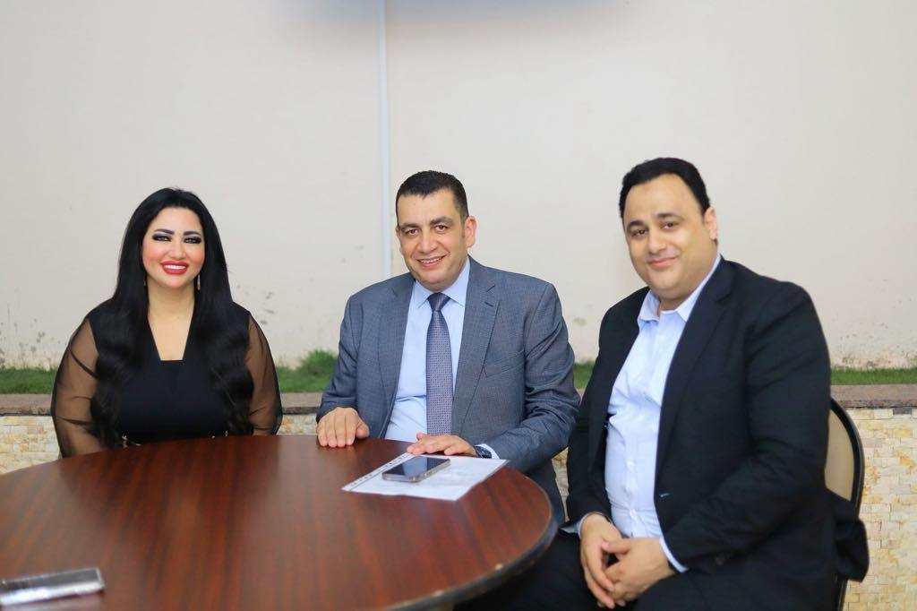 وزير الرياضة والشيخ يشهدان أولى فعاليات مبادرة البورصة للجميع