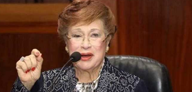 نوال الدجوي