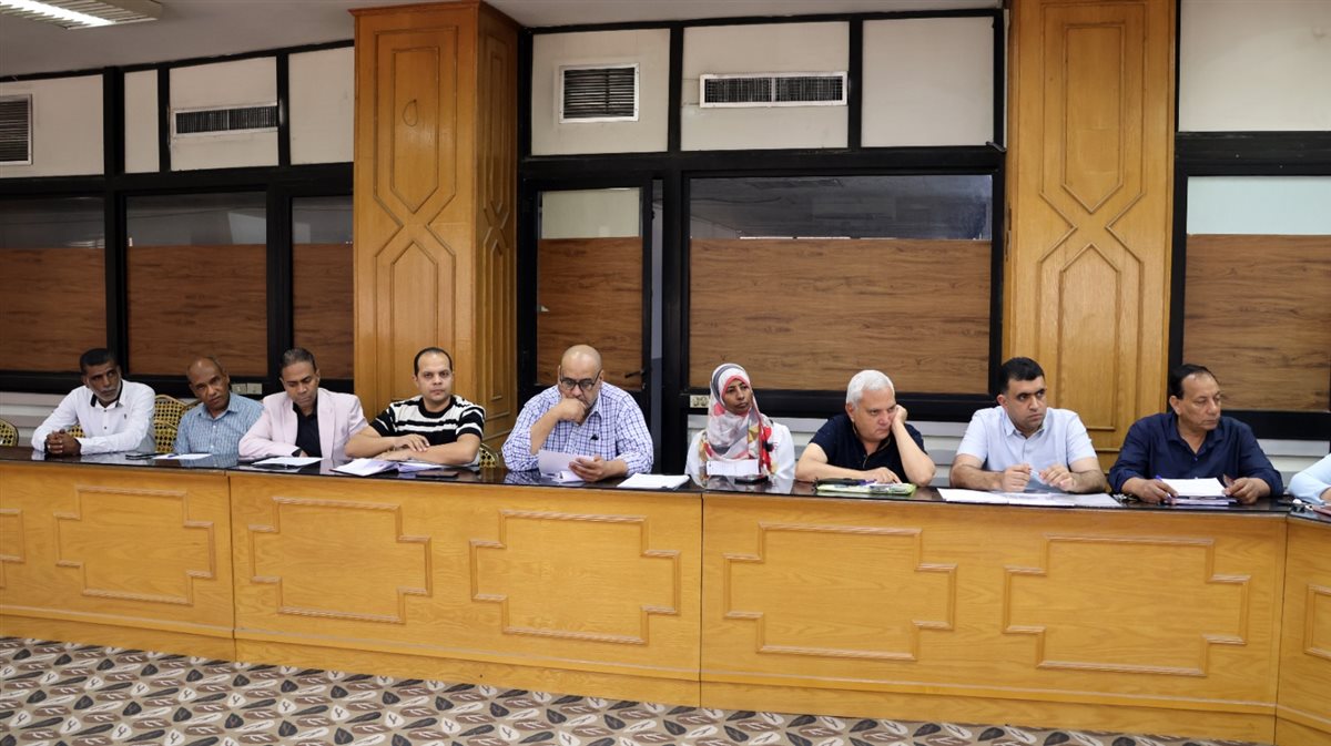 جانب من الاجتماع، فيتو