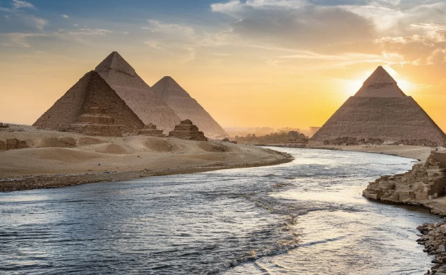 هل نقلت أحجار الأهرامات أثناء الفيضان، فيتو