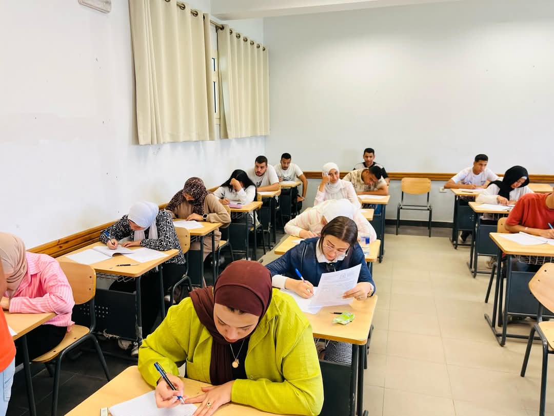 امتحانات الفصل الدراسي الثاني بجامعة حلوان التكنولوجية 