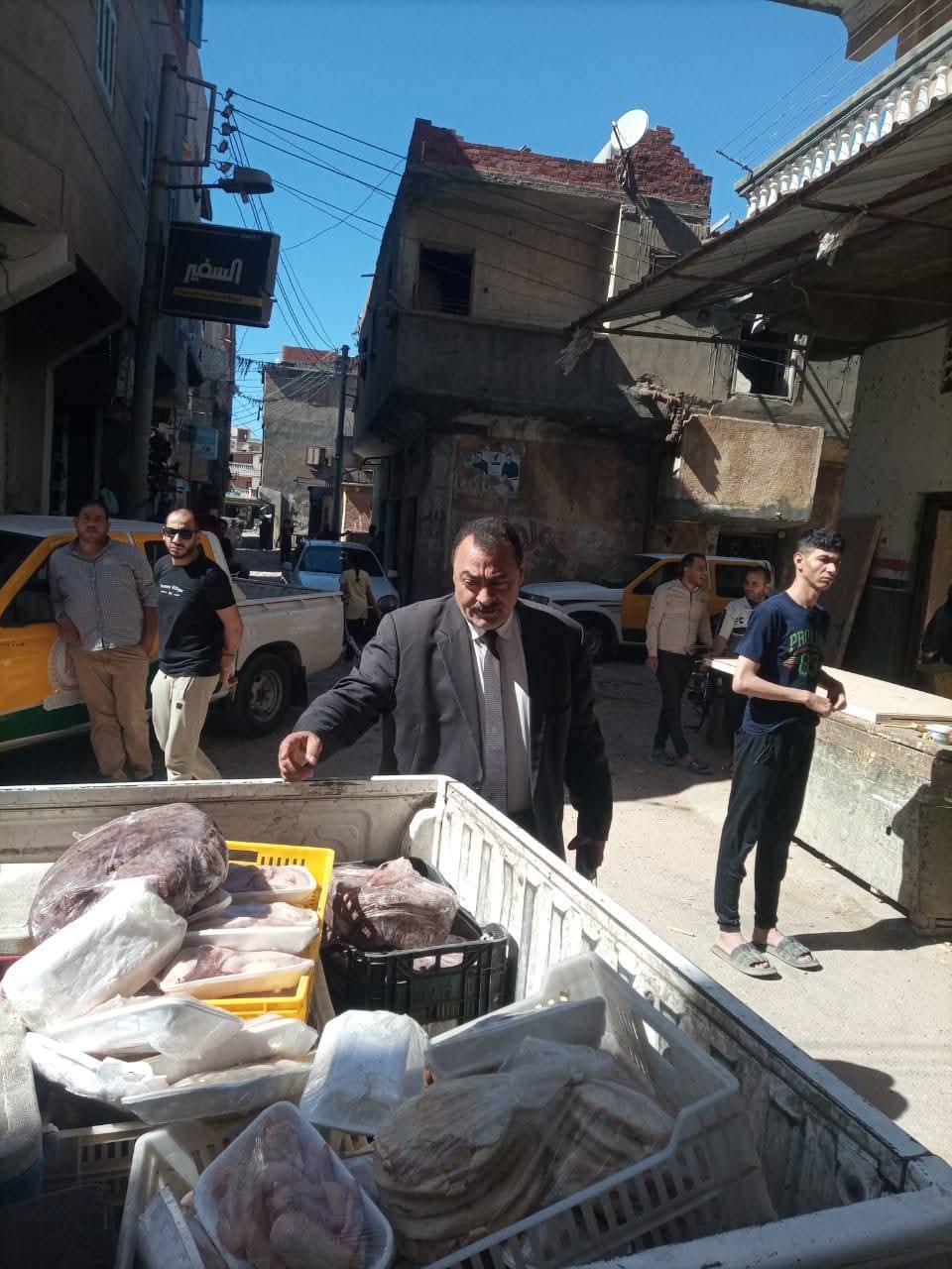 حملات مكثفة على الأسواق والمنشآت الغذائية 