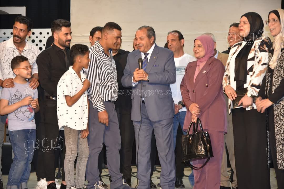 محافظ بورسعيد يشهد أوبريت بنت مصر، فيتو