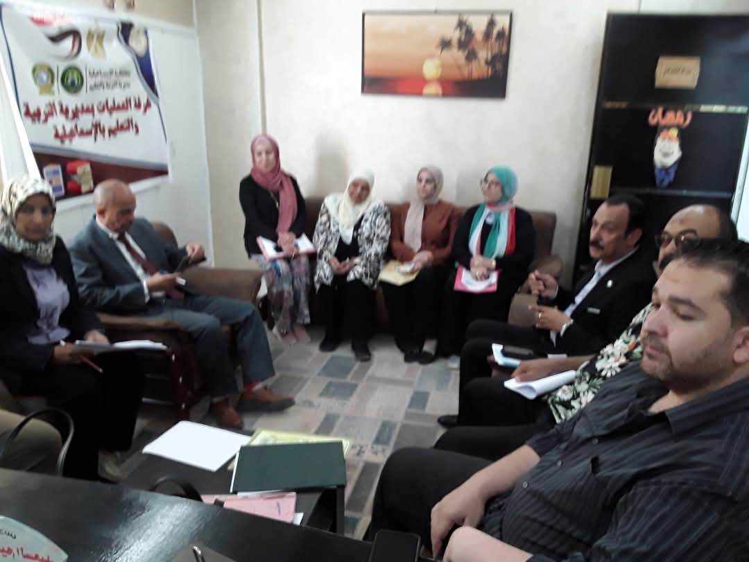 جانب من العمل داخل غرفة العمليات، فيتو