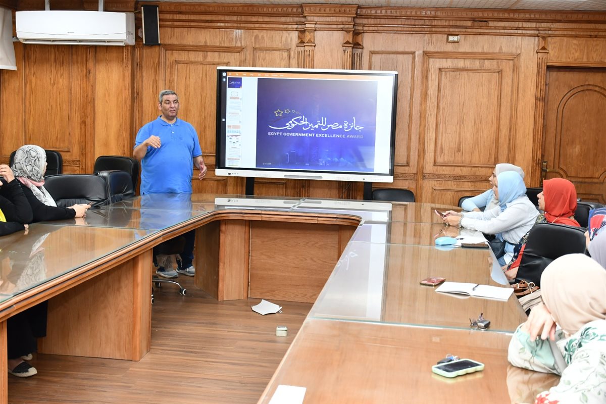 جانب من الاجتماع، فيتو