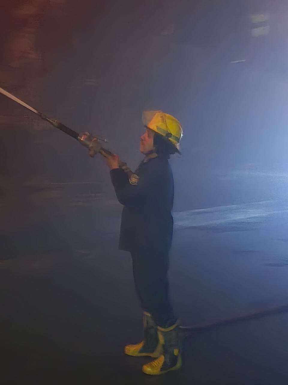 متابعة حريق مصنع سلك المواعين بالقناطر الخيرية،فيتو