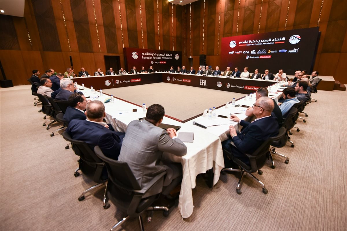 إجتماع رابطة الأندية مع اتحاد الكرة، فيتو