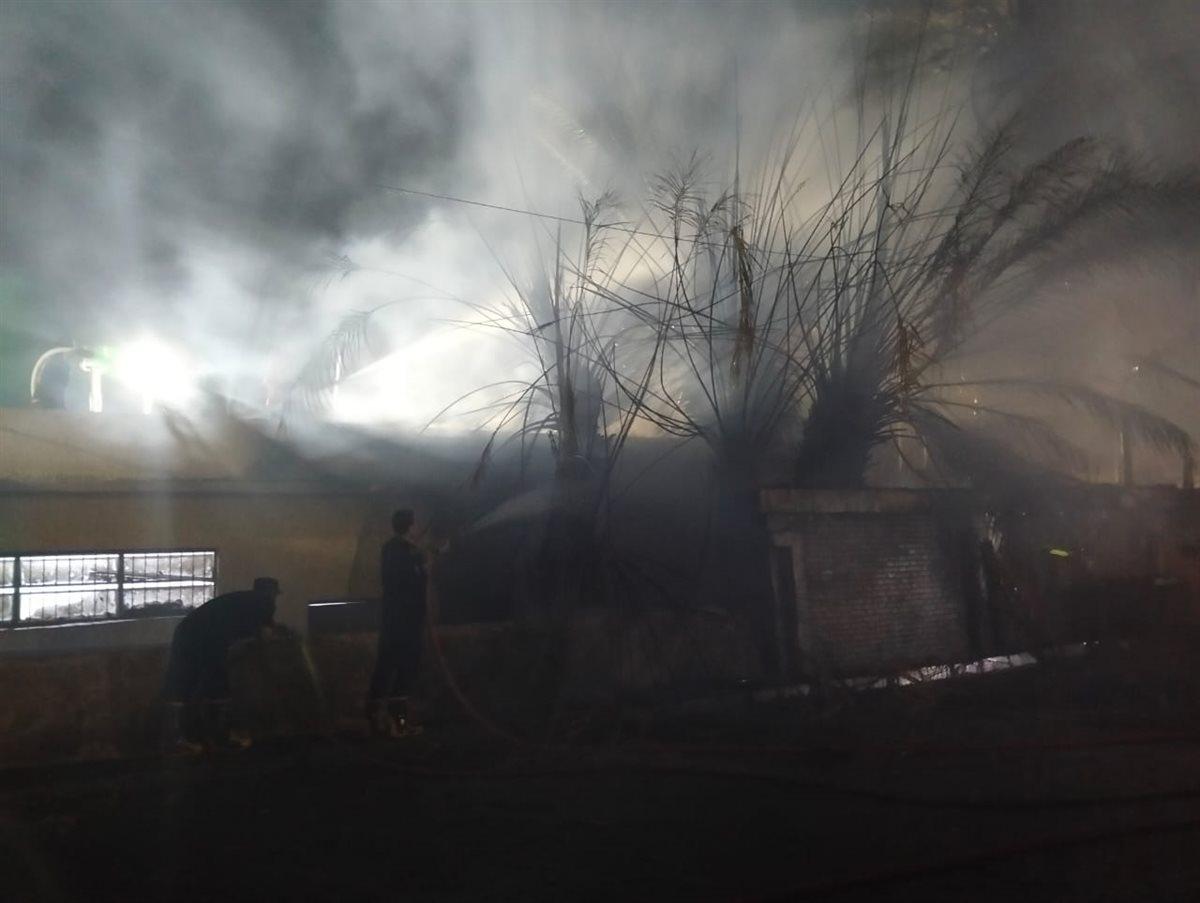 حريق بالقرب من مخزن مشروبات غازية بالقليوبية،فيتو