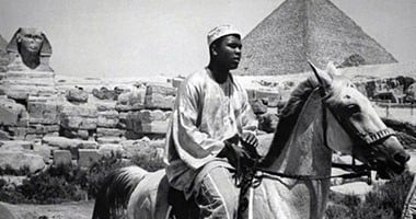 كلاى فى الهرم 