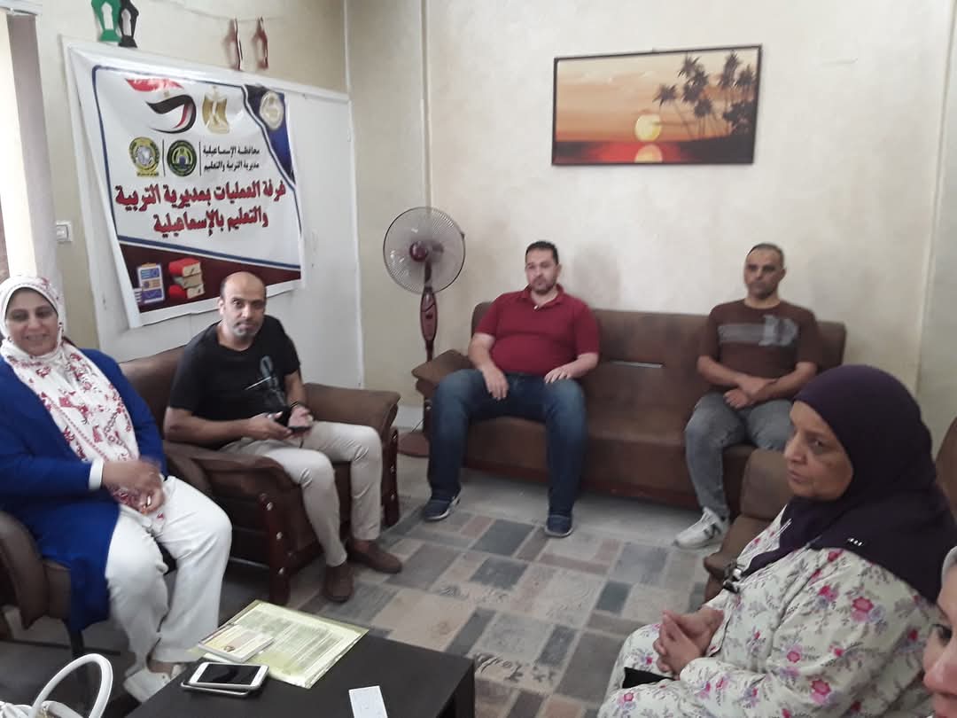 جانب من العمل بغرفة العمليات،فيتو