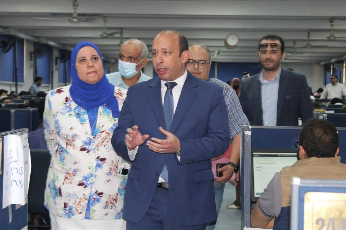 امتحانات كلية طب قصر العيني 2025