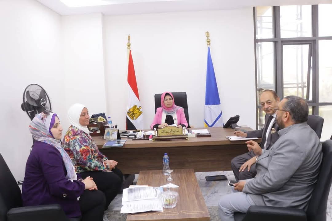 نائب المحافظ، تجتمع مع المهندس خالد كسبة، وكيل وزارة الزراعة