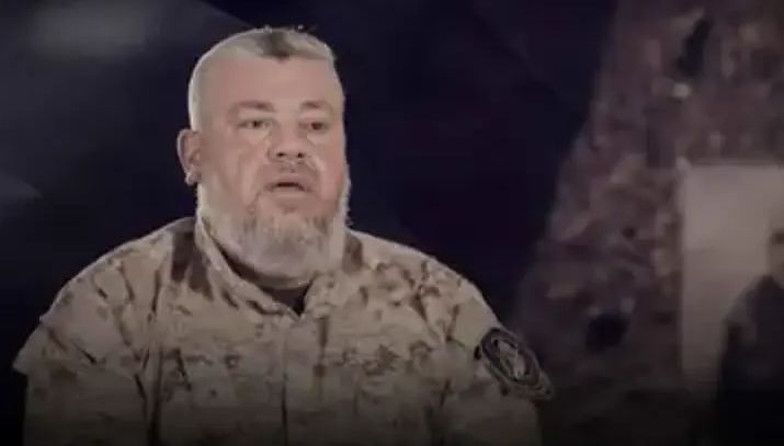 عز الدين الحداد، فيتو