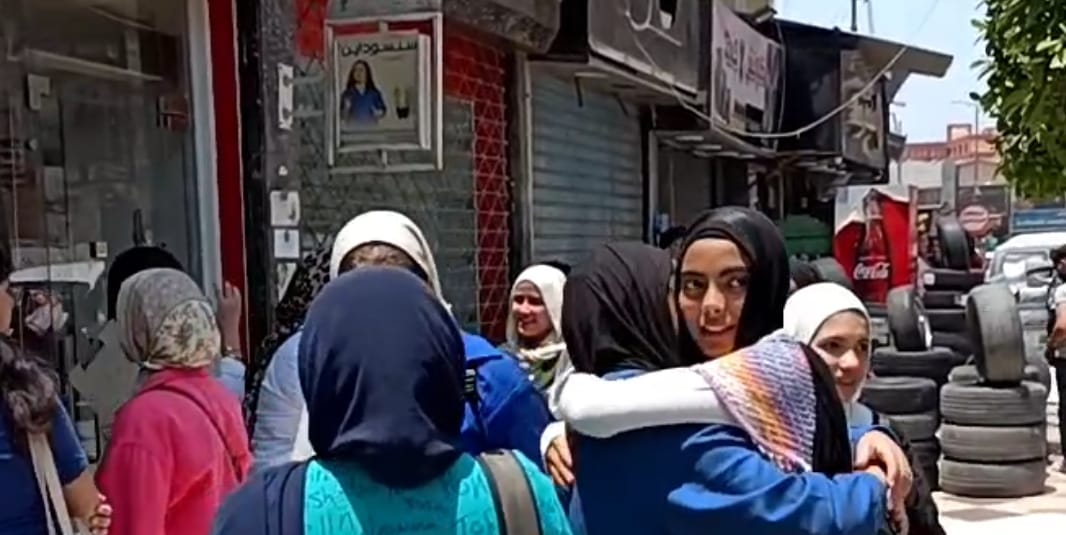 احتفالات الاعدادية بالقليوبية،فيتو