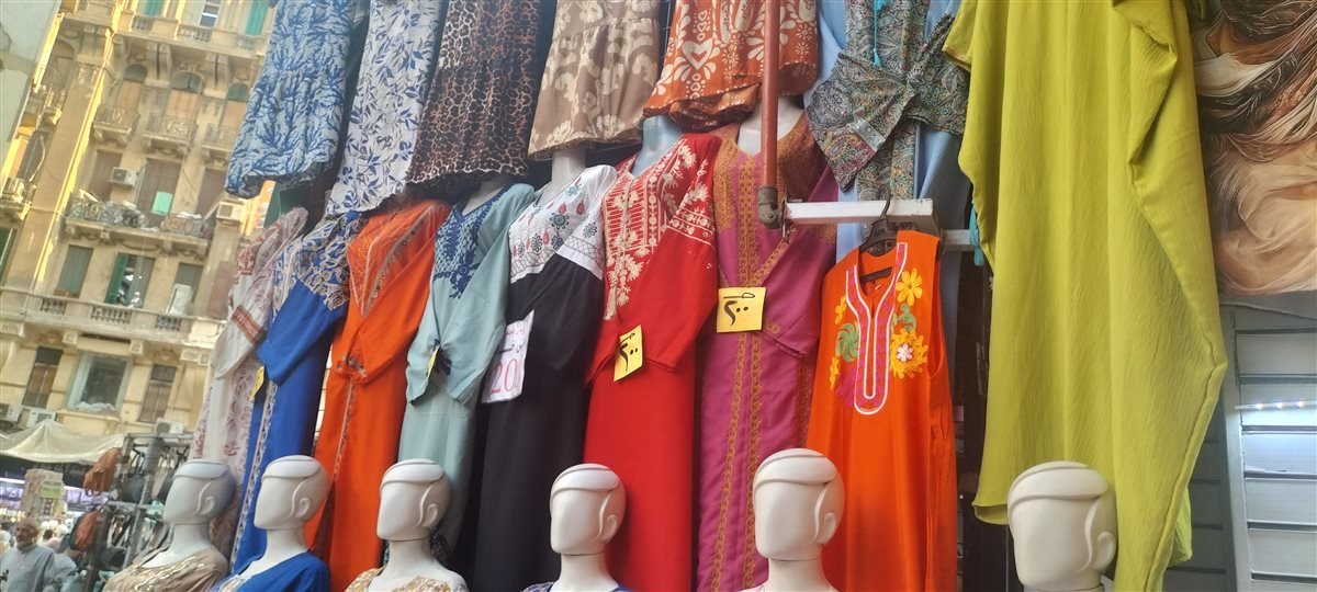 أسعار اسدالات الصلاة في سوق العتبة بمناسبة عيد الأضحى 