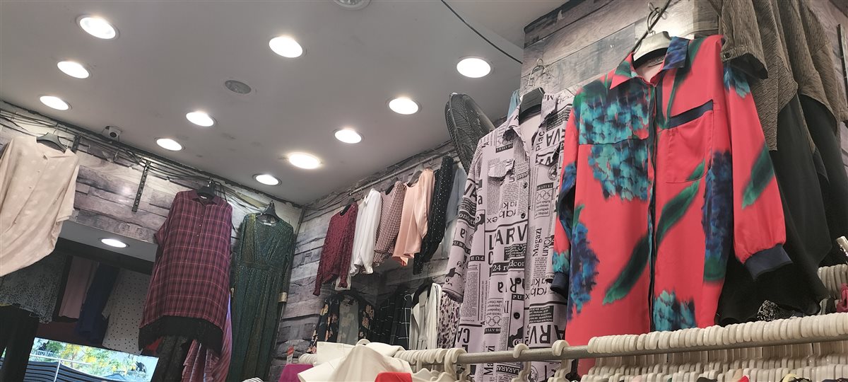 أسعار الملابس النسائية للعيد في الوكالة 