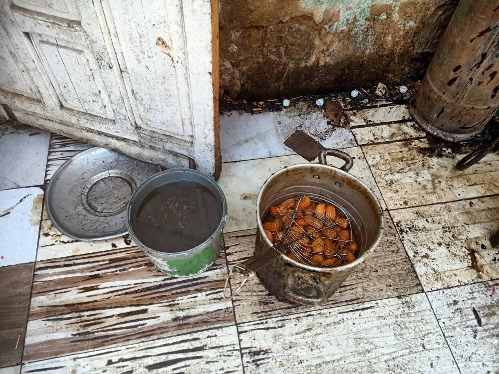 جانب من الحملات، فيتو