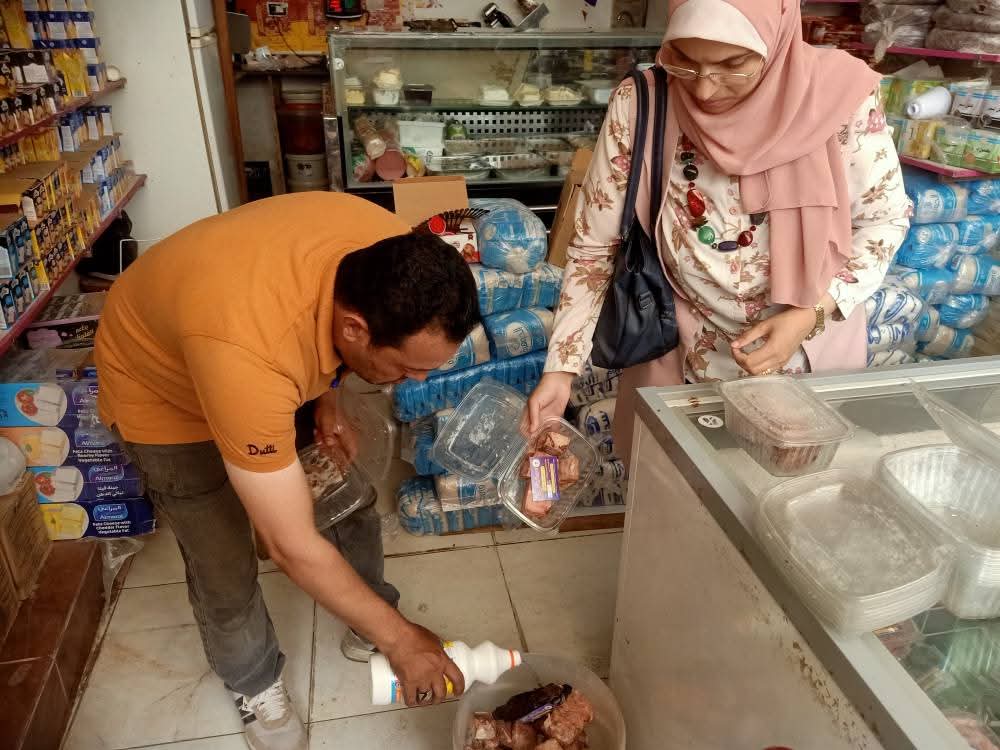 جانب من الحملات، فيتو