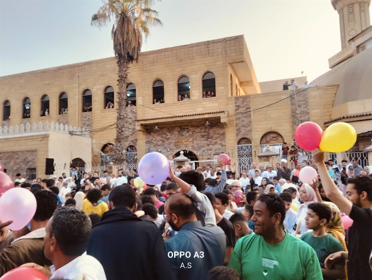 جانب من صلاة العيد بالإسماعيلية، فيتو