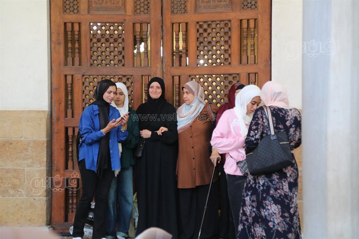 الأطفال يخطفون الأنظار في صلاة عيد الأضحي بالجامع الأزهر (11)