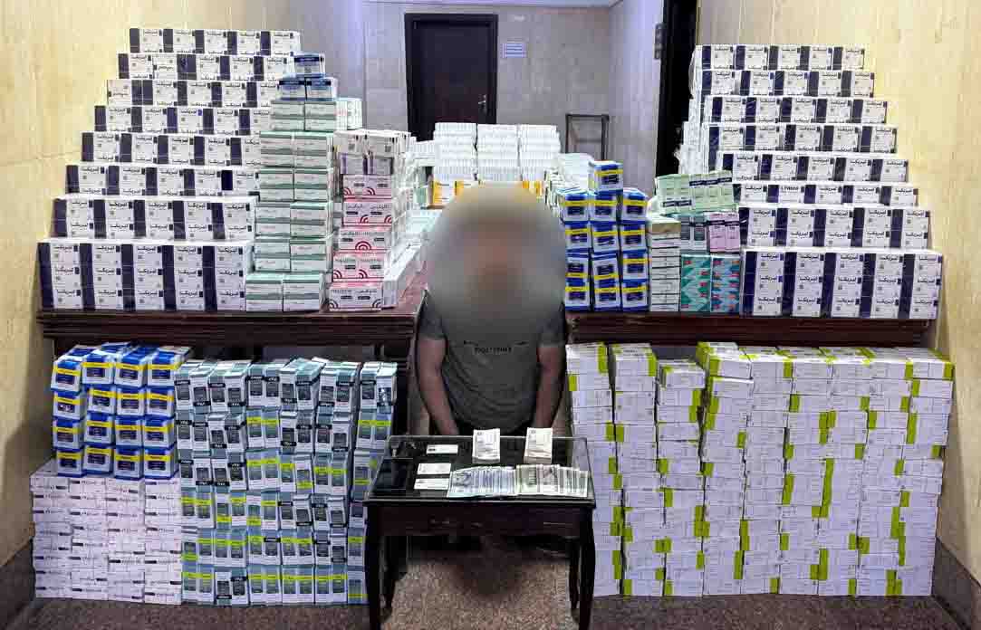 ضبط شخصين بالجيزة بحوزتهما عقاقير مخدرة بقيمة 4 ملايين جنيه 