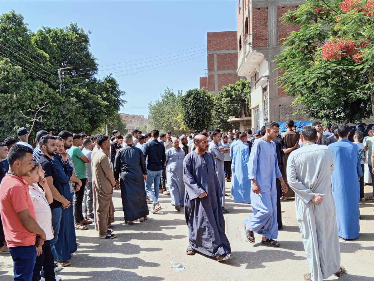 تشييع جثمان عاطل لقي مصرعه بالقليوبية،فيتو