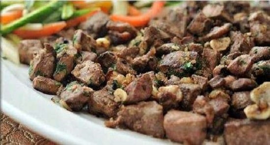 أضرار الإفراط في تناول اللحوم في العيد 