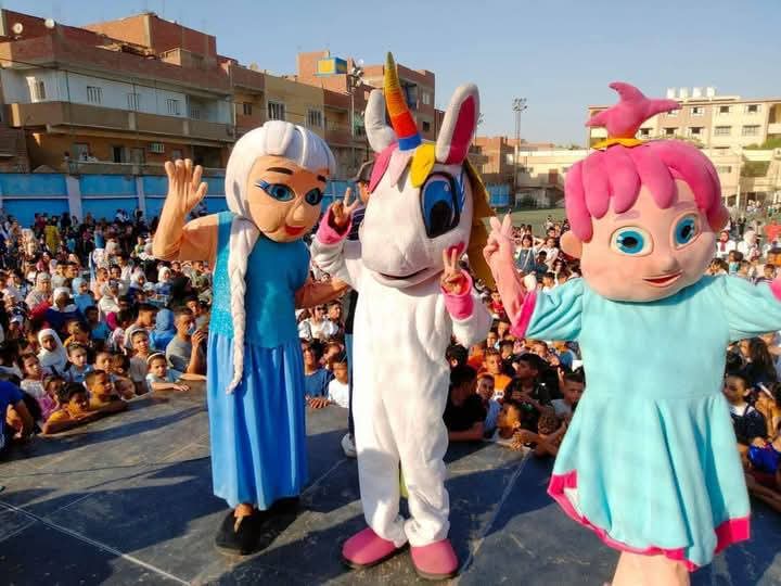 أنشطة ترفيهية وفنية بمراكز الشباب في ثاني أيام العيد