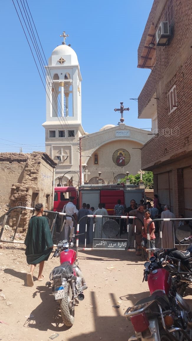 السيطرة على حريق كنسية العذراء في إسنا بالأقصر