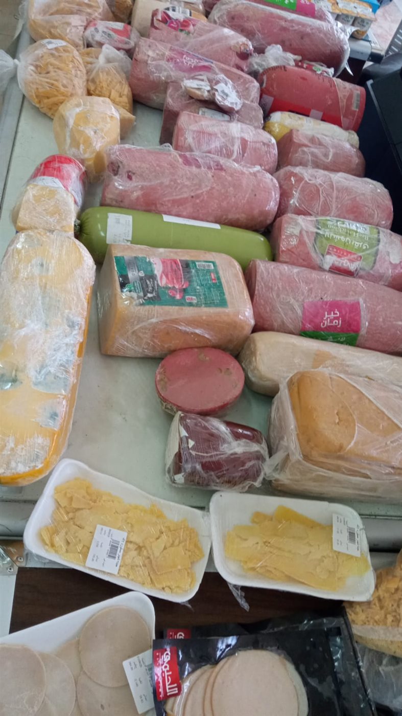 جانب من الحملة، فيتو