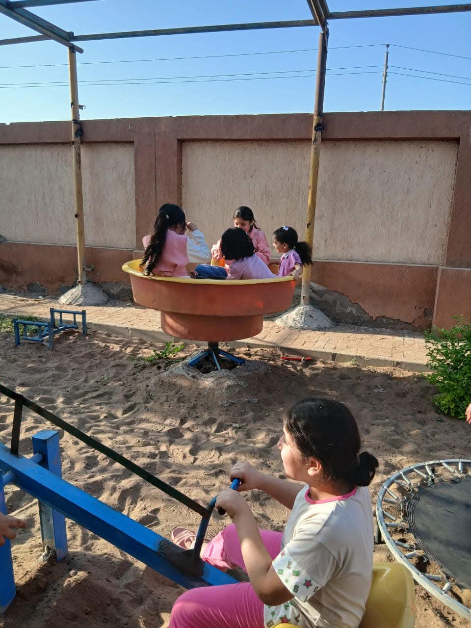 الملاهي الشعبية احتفالات الاطفال بالقليوبية بالعيد،فيتو