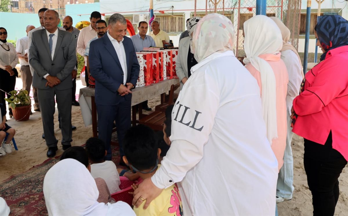 جانب من الزيارة، فيتو