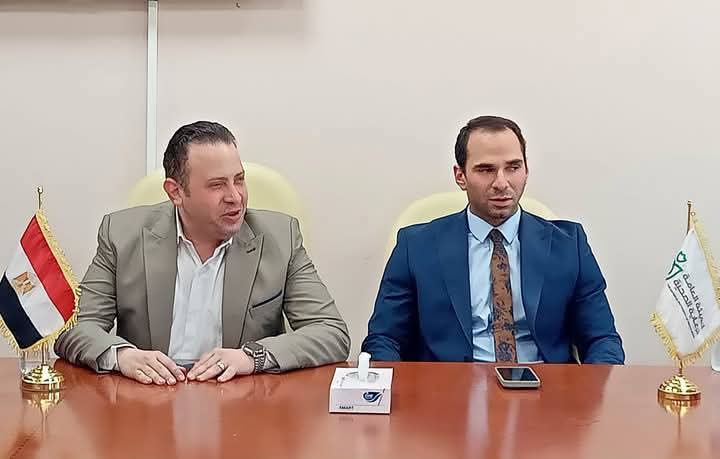 جانب من الاجتماع، فيتو