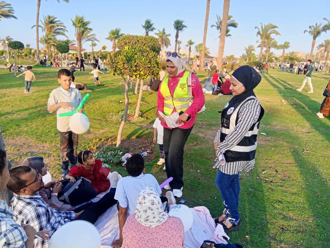 ورش العمل والأنشطة التوعوية للأطفال داخل الحديقة المركزية بدمياط الجديدة