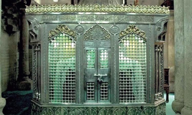 مقام السيدة رقية، رضي الله عنها، فيتو