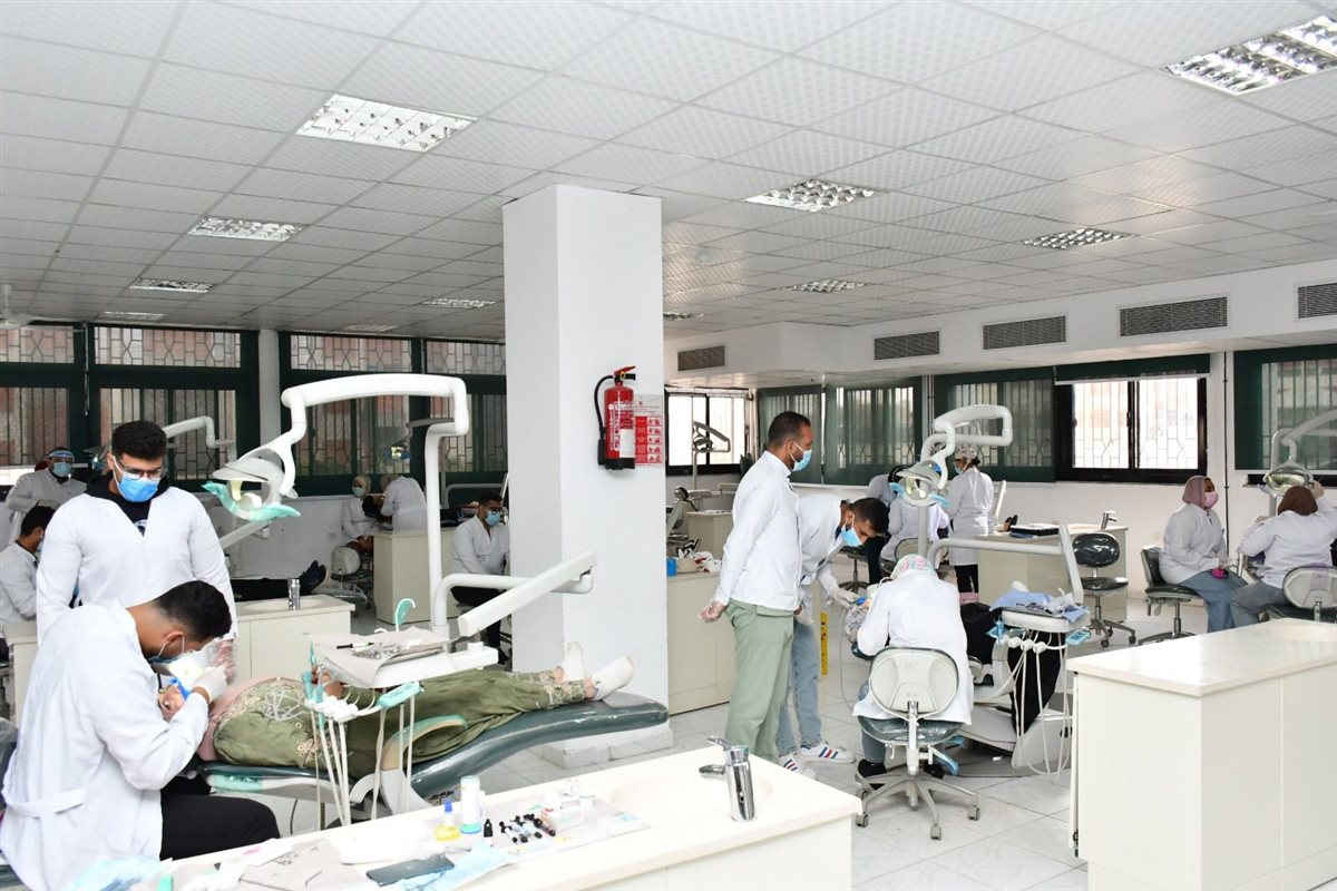مستشفى طب الأسنان بجامعة قناة السويس