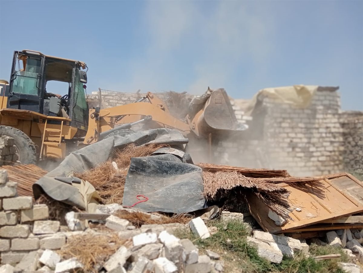 جانب من أعمال الإزالة، فيتو