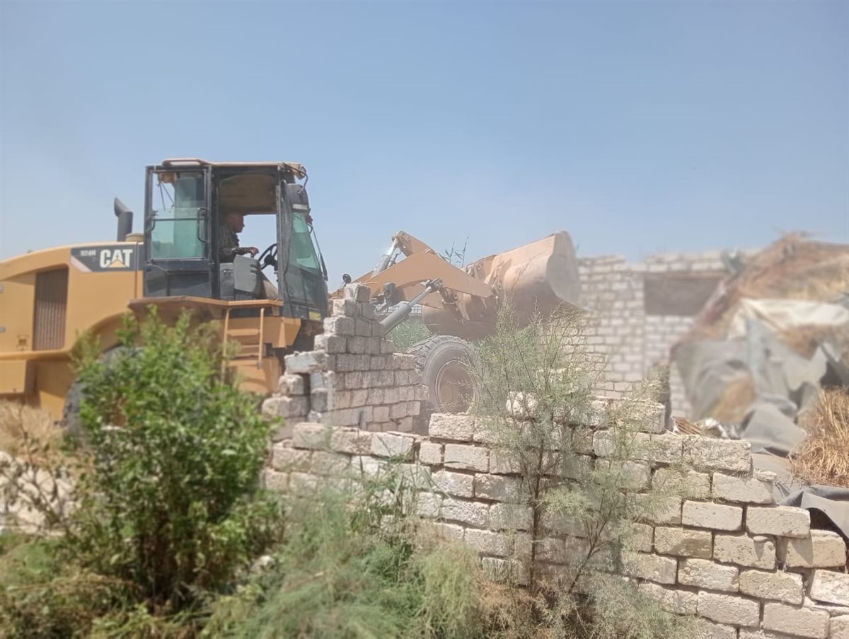 جانب من أعمال الإزالة، فيتو