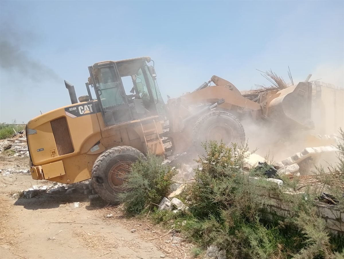 جانب من أعمال الإزالة، فيتو