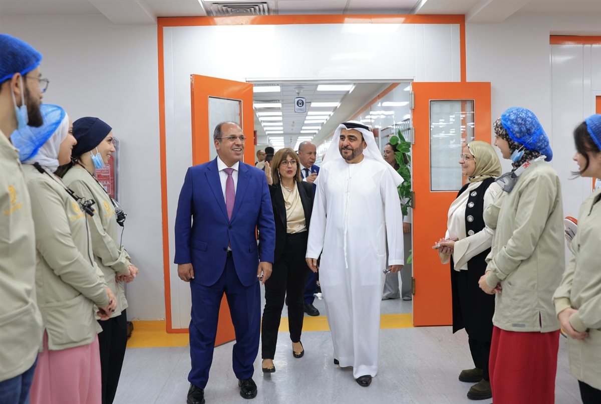 رئيس جامعة حمدان بن محمد في الجامعة البريطانية 