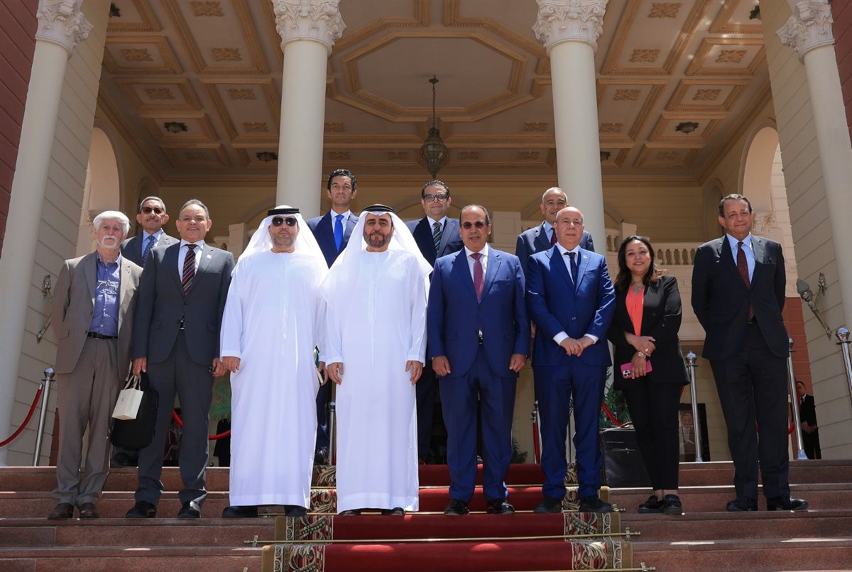 رئيس جامعة حمدان بن محمد في الجامعة البريطانية 