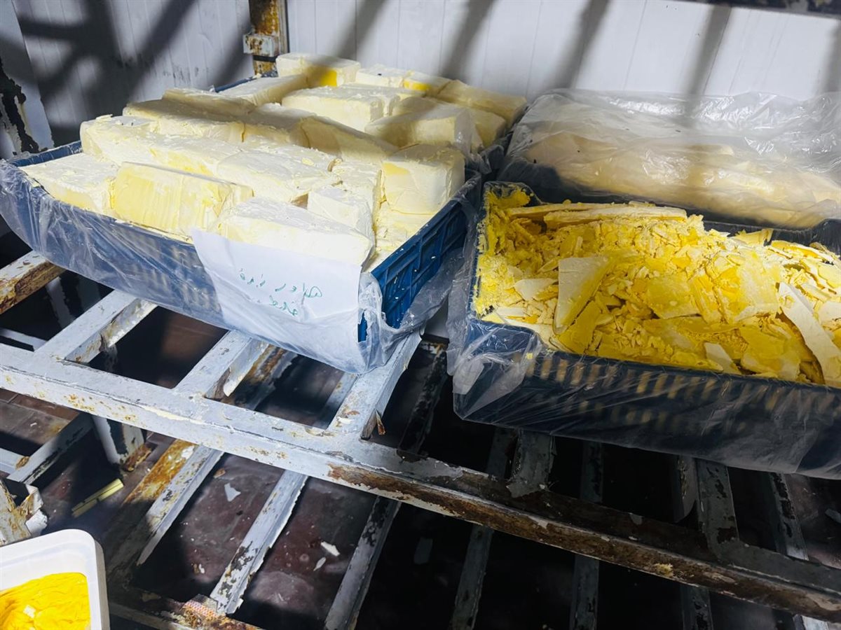 ضبط  منتجات البان غير صالحة بالقليوبية،فيتو