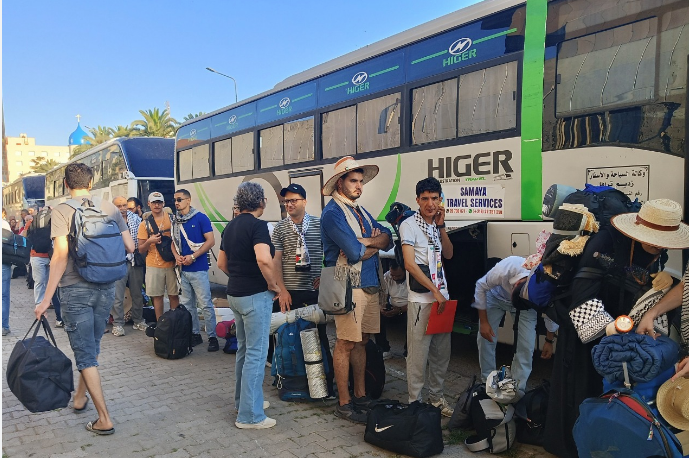 يساريين علمانيين وإخوان في قافلة الصمود، فيتو