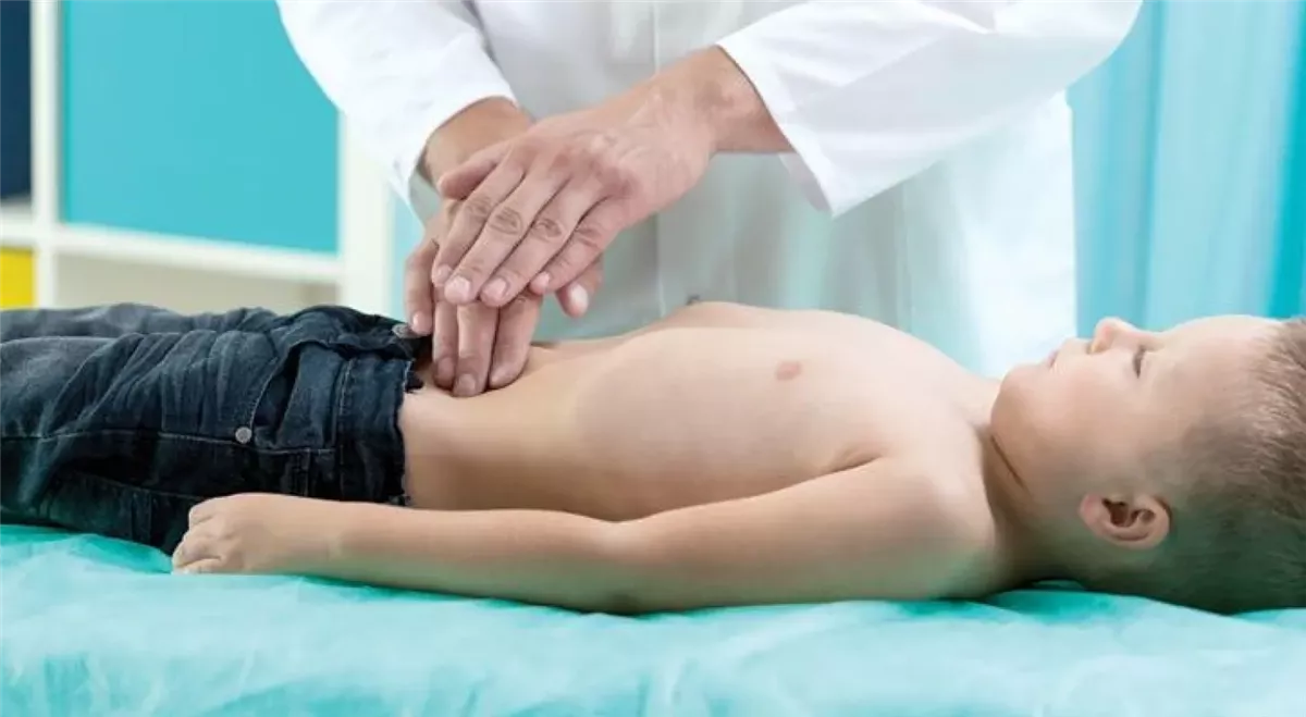 أعراض إنفجار الزائدة الدودية عند الأطفال 