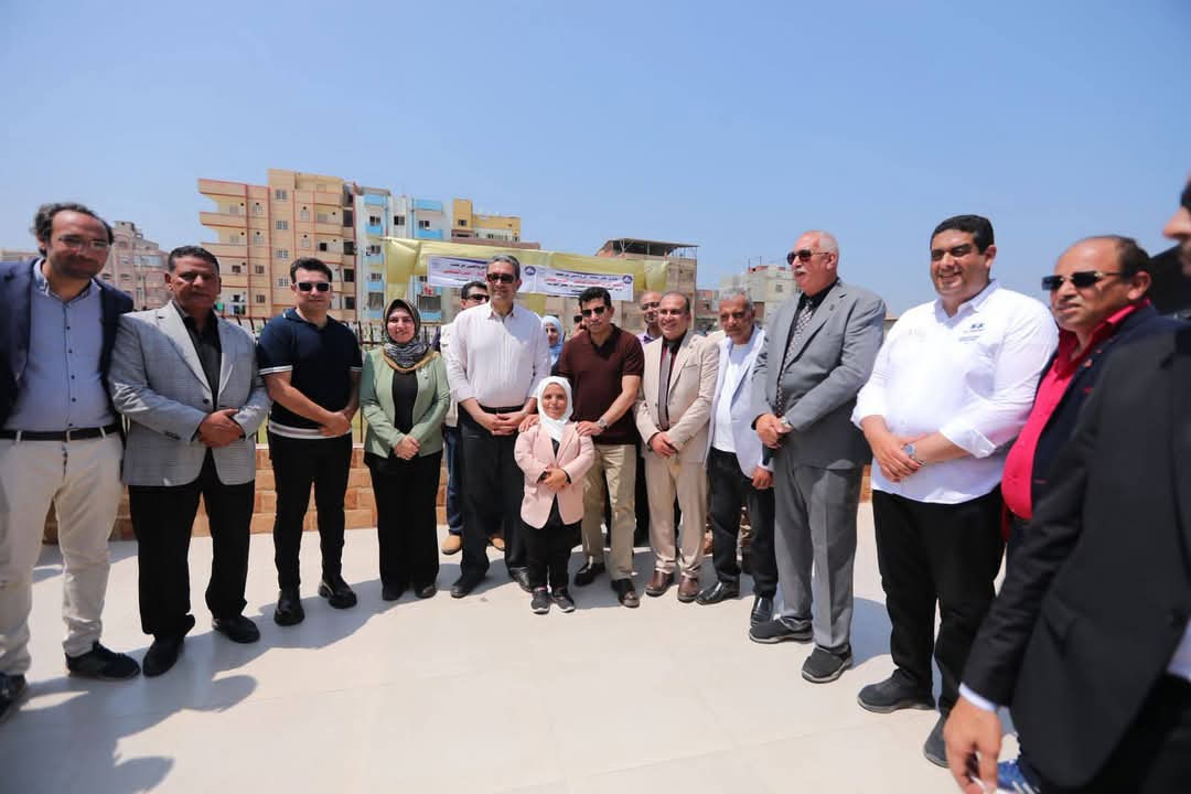 الدكتور اشرف صبحي وزير الشباب والرياضة يفتتح اعمال التطوير الجارية بمركز شباب التوفيقية