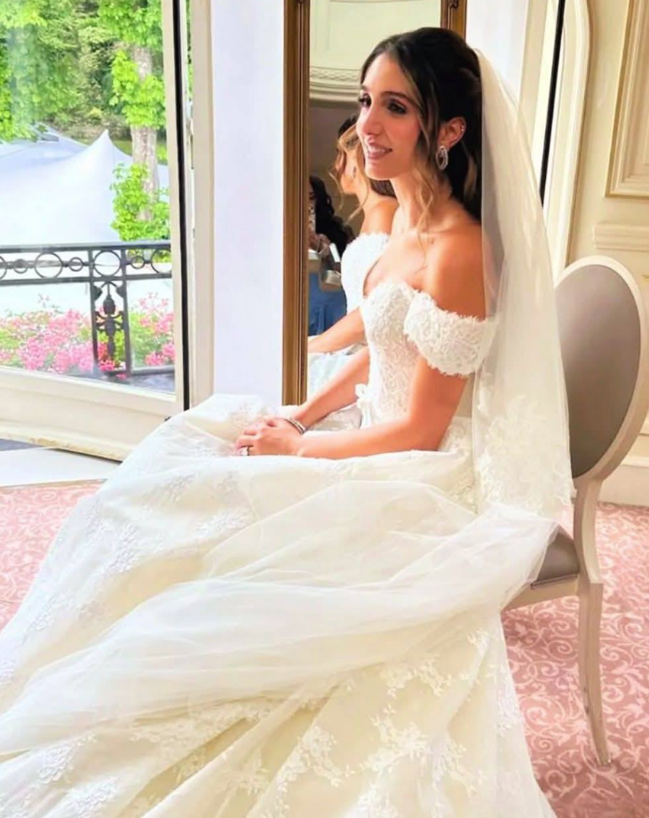 العروس إيمان محمد رضا بهلوي، فيتو