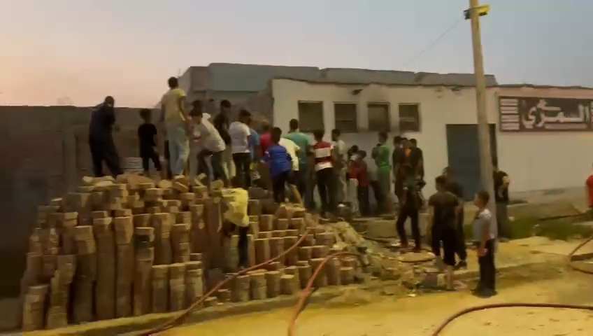 حريق يلتهم «مخزن كرتون» في الشرقية.. والحماية المدنية تتدخل،فيتو