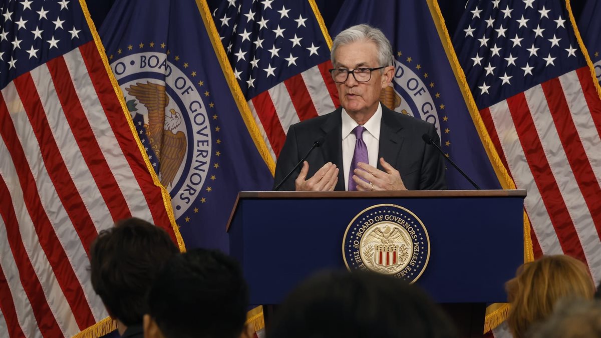 رئيس الفيدرالي الأمريكي جيروم باول