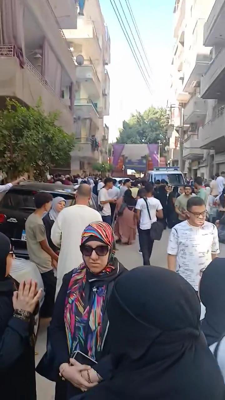 ارتياح بين طلاب الثانوية العامة بالشرقية بعد أداء امتحاني