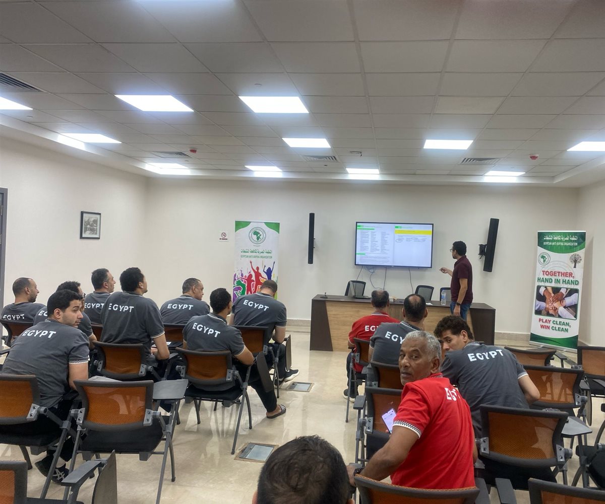 الشباب والرياضة تنظم ندوة توعوية حول المنشطات والتغذية لمنتخب الكرة الطائرة جلوس